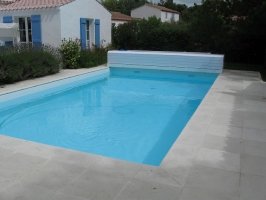 VOLET ROULANT ELECTRIQUE POUR PISCINE